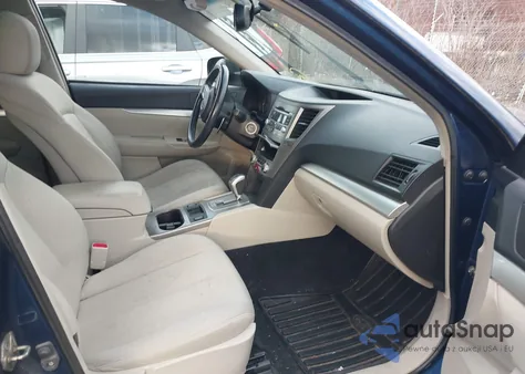 2011 Subaru Outback 2.5I Premium из США, поврежденный, VIN 4S4BRBGC7B3347042